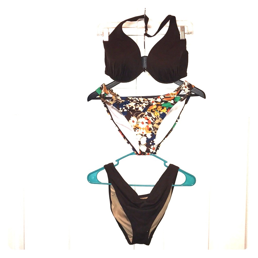 Victoria’s Secret bikini set, top never worn.